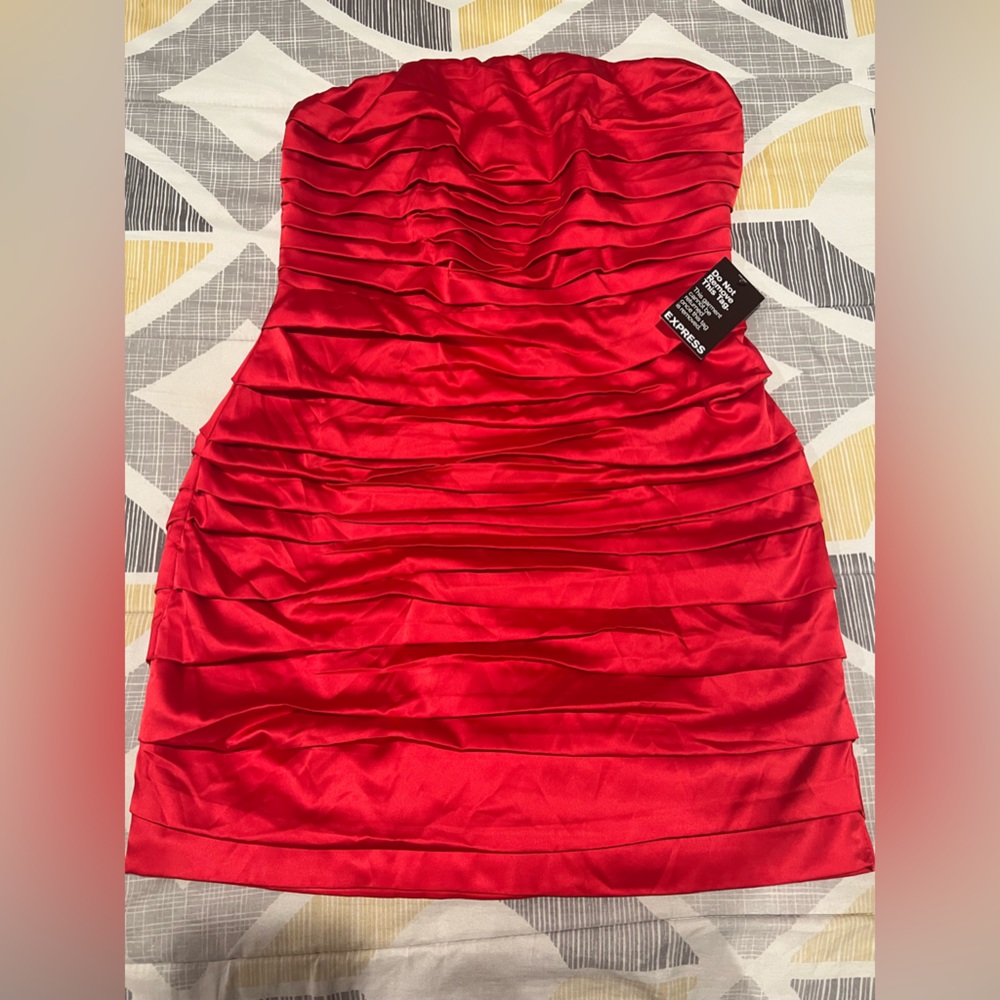 Red satin strapless mini-dress